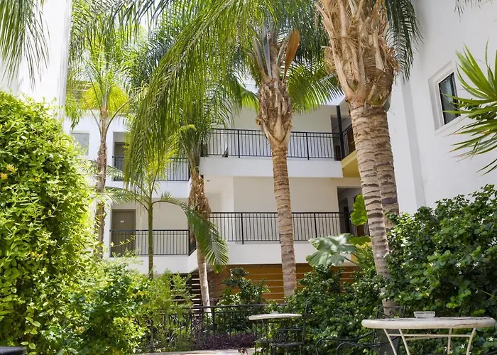 Alecos Hotel Apartments Paphos